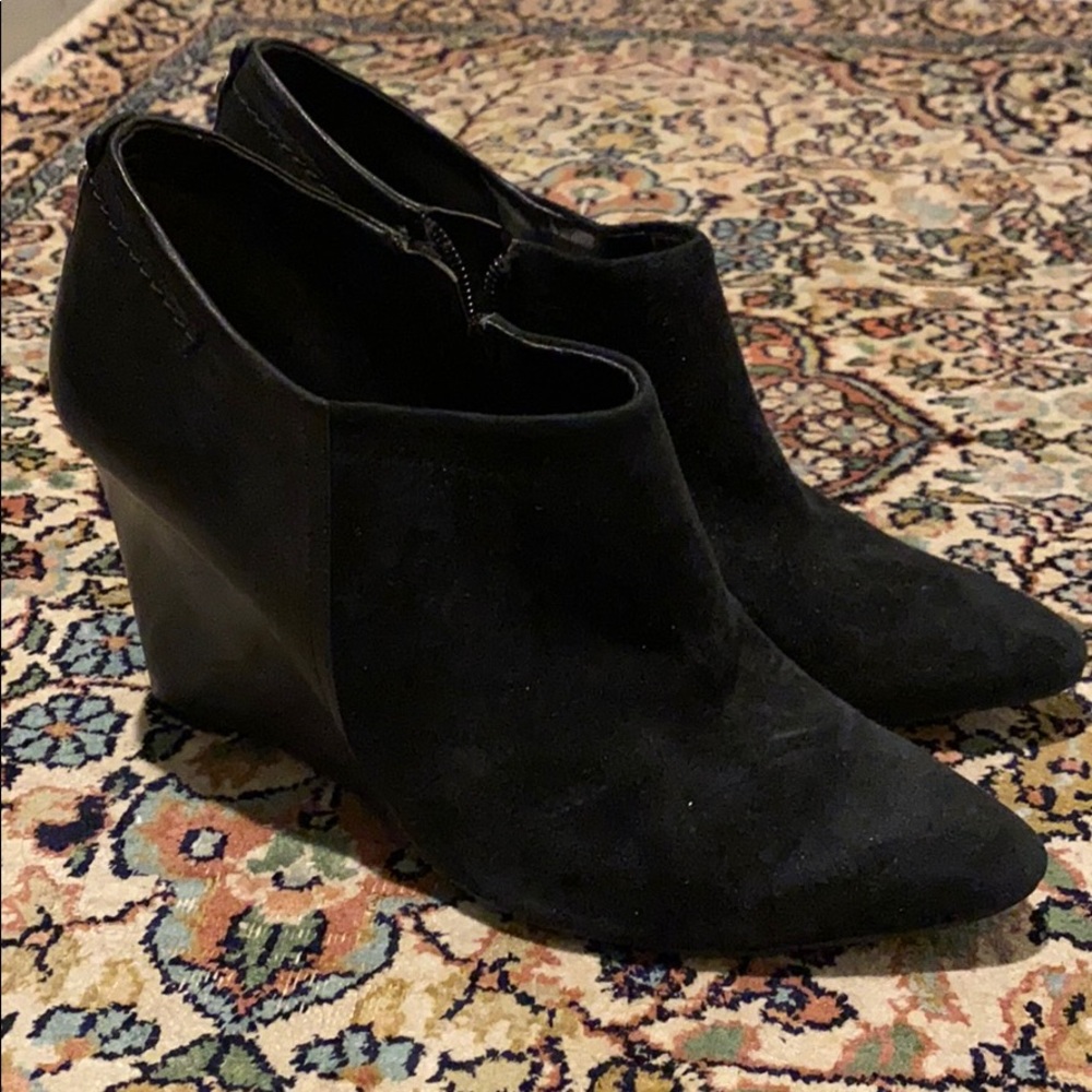 Suede and Leather Vince Camuto Bootie
